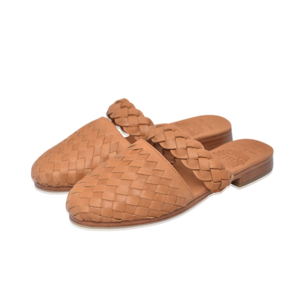 ELF Sea Escape Woven Leather Slide Sandals 7.5 light tan